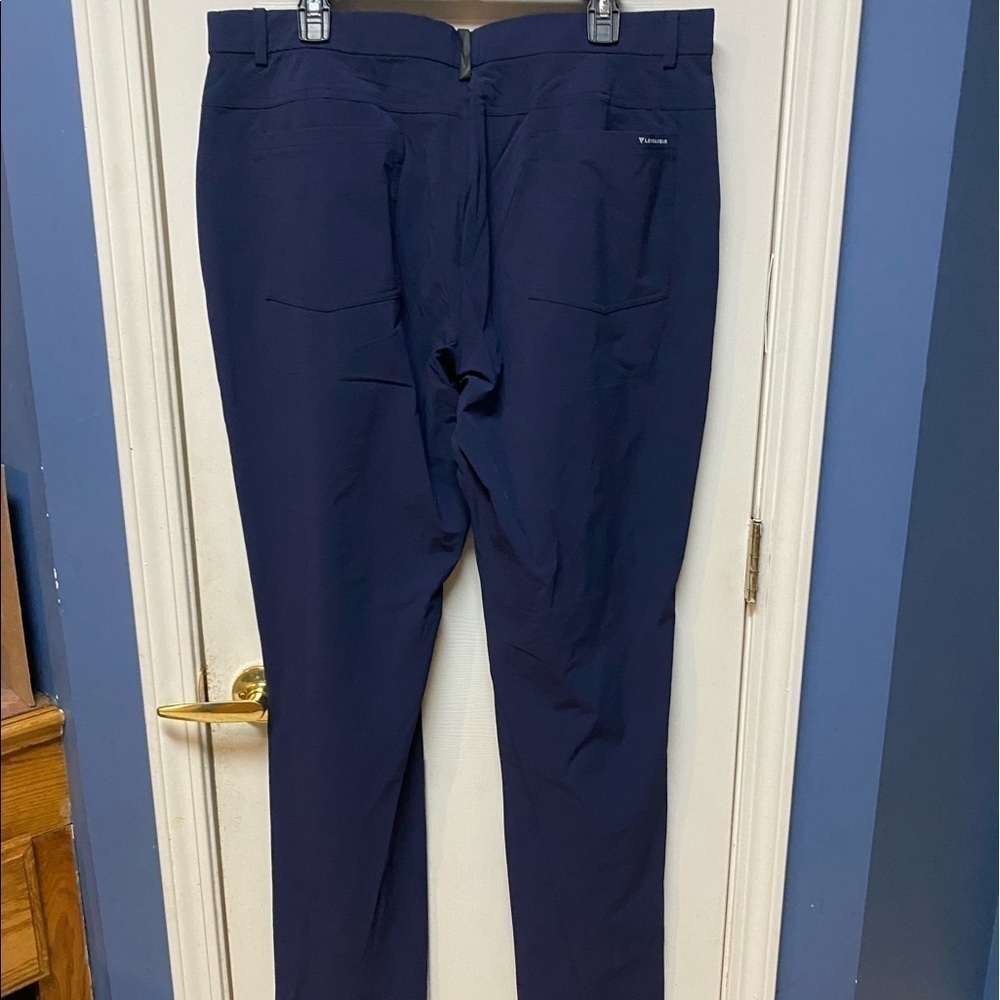 Men's LevelWear Quest navy blue dri-fit golf pants straight leg size 38X33 - Picture 3 of 8